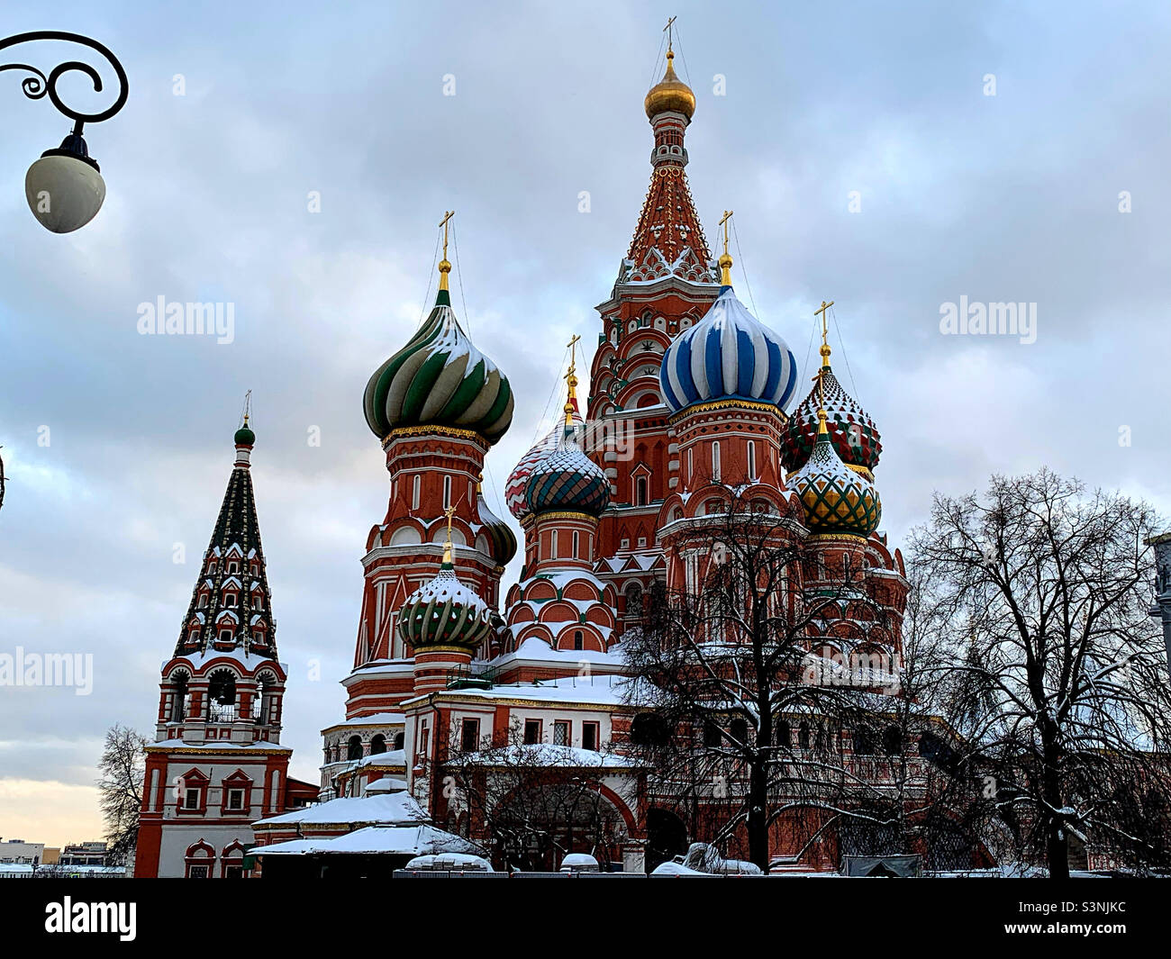 Beautiful st basils cathedral hi-res stock photography and images - Alamy
