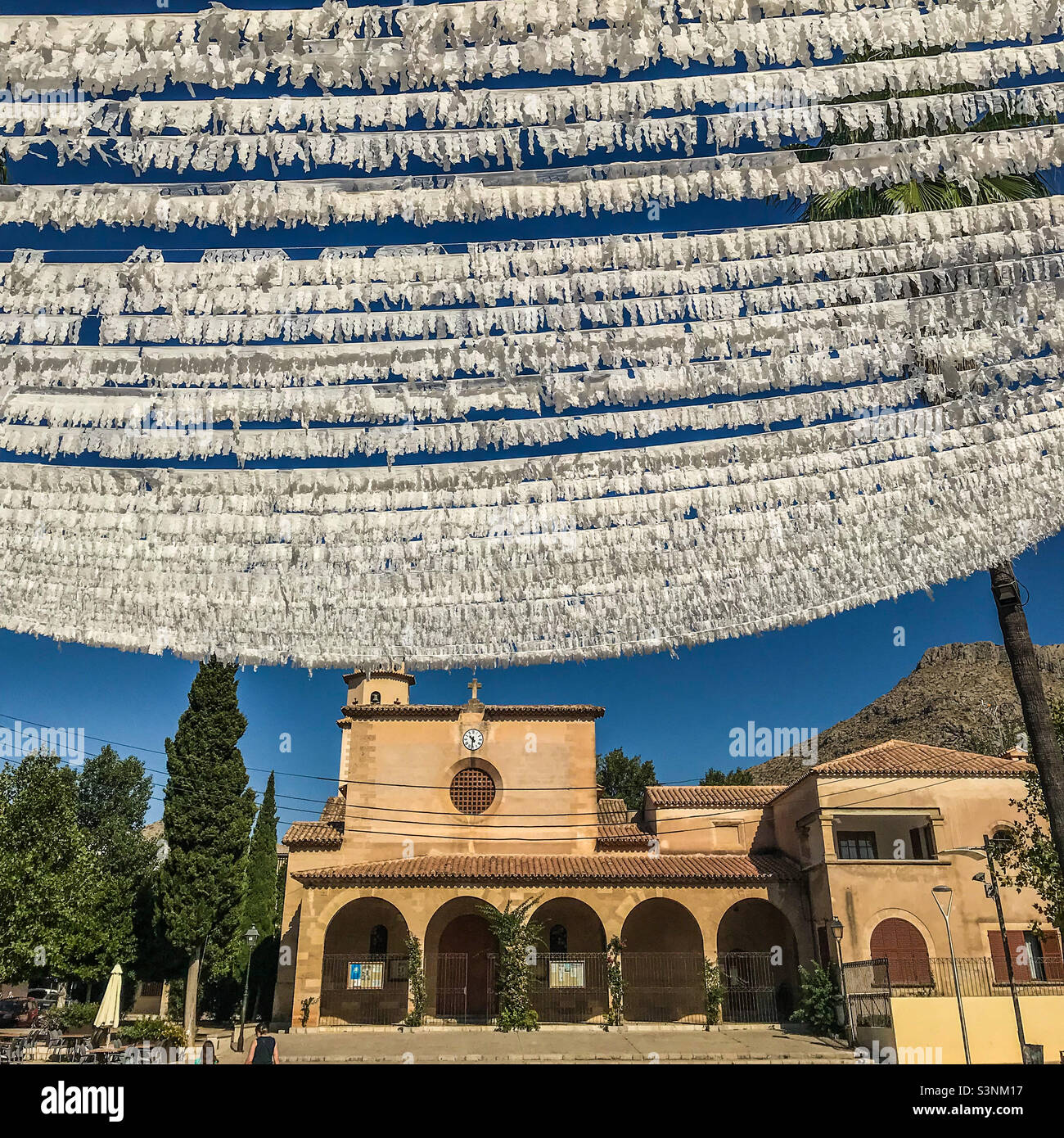 Church square, Puerto Pollensa, Mallorca Stock Photo - Alamy