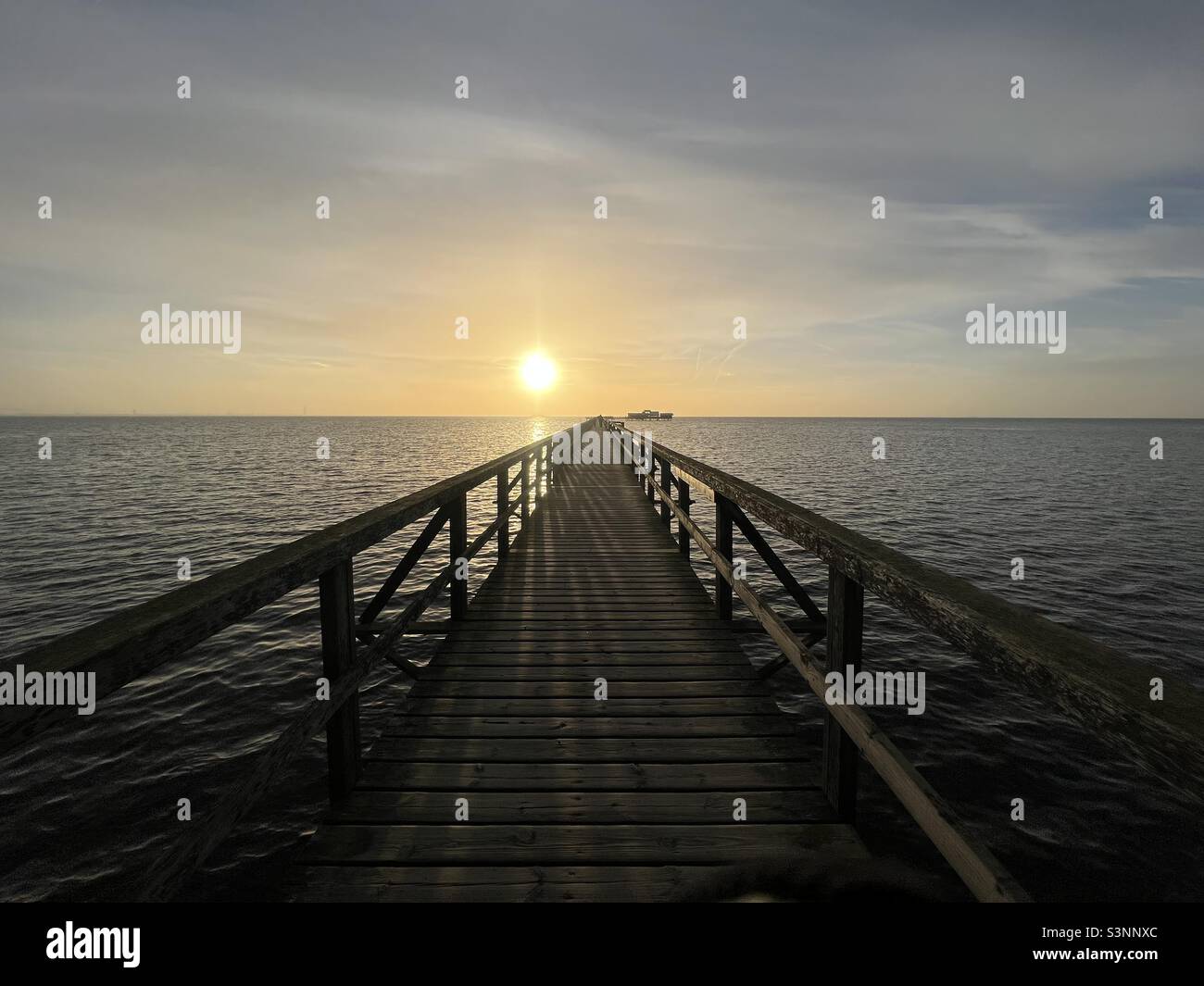 Path To Horizon Stock Photo - Alamy