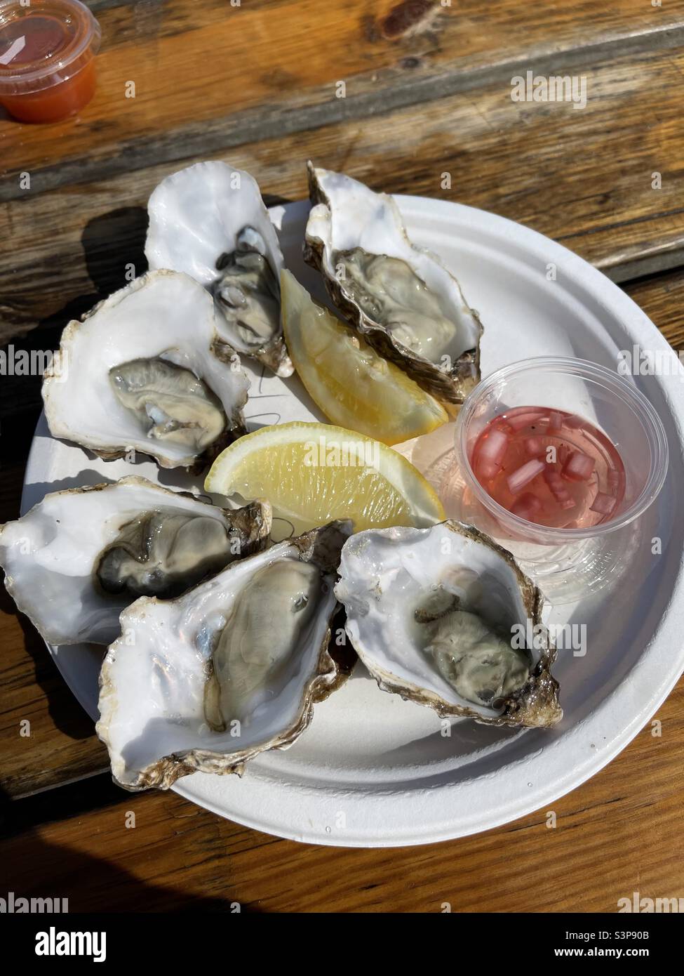 Shallots and red wine vinegar hires stock photography and images Alamy