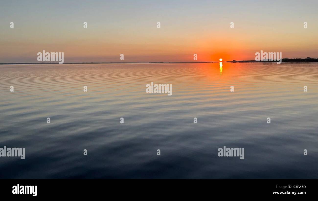 Florida body of water sunrise hi res - Peaceful Sunrise S3PA5D 