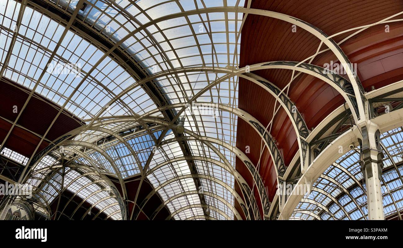 A distorted panoramic view of the roof of Paddington railway station in London Stock Photo