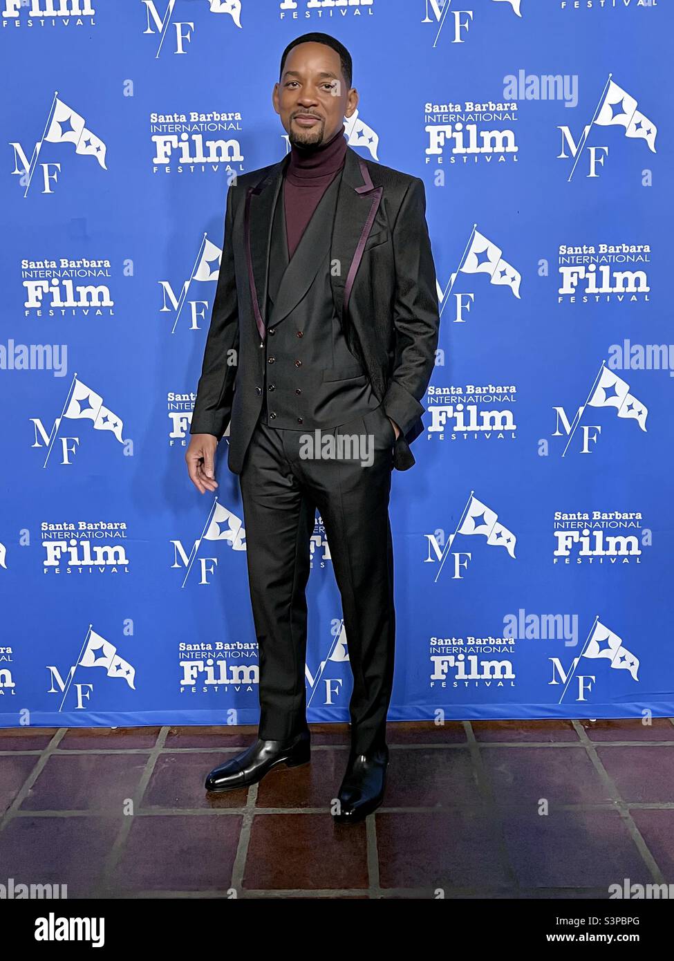 6 March 2022 Oscar winner Will Smith (King Richard) walks the red carpet at the Santa Barbara International Film Festival. Credit: Lisa Werner /Stockimo News/Alamy - Smartphone Captured Stock Image