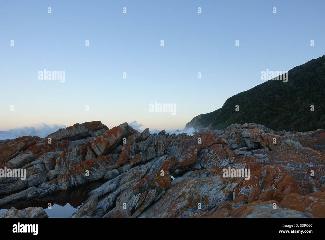 Sharp formation hi-res stock photography and images - Alamy
