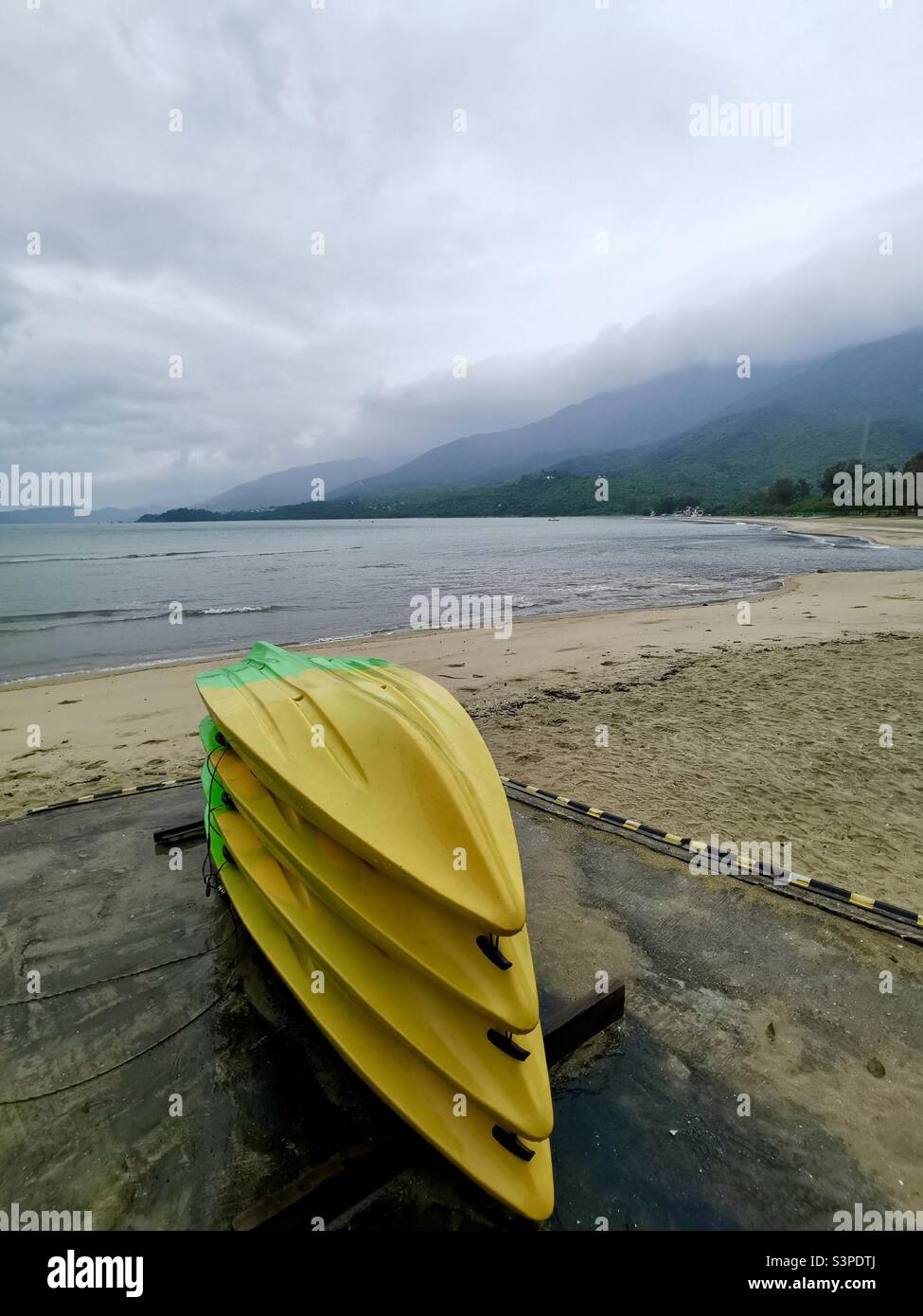 Kayaks Pui O Beach, Lantau island, Hong Kong. Stock Photo