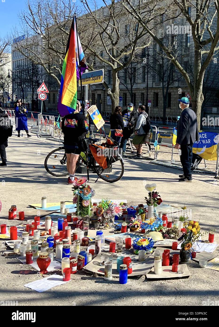 Germany, Berlin, Mitte, 27 March 2022. Freedom Square outside Russian Embassy in  Unter den Linden. Memorial for people killed during invasion of Ukraine by Russia. Stock Photo