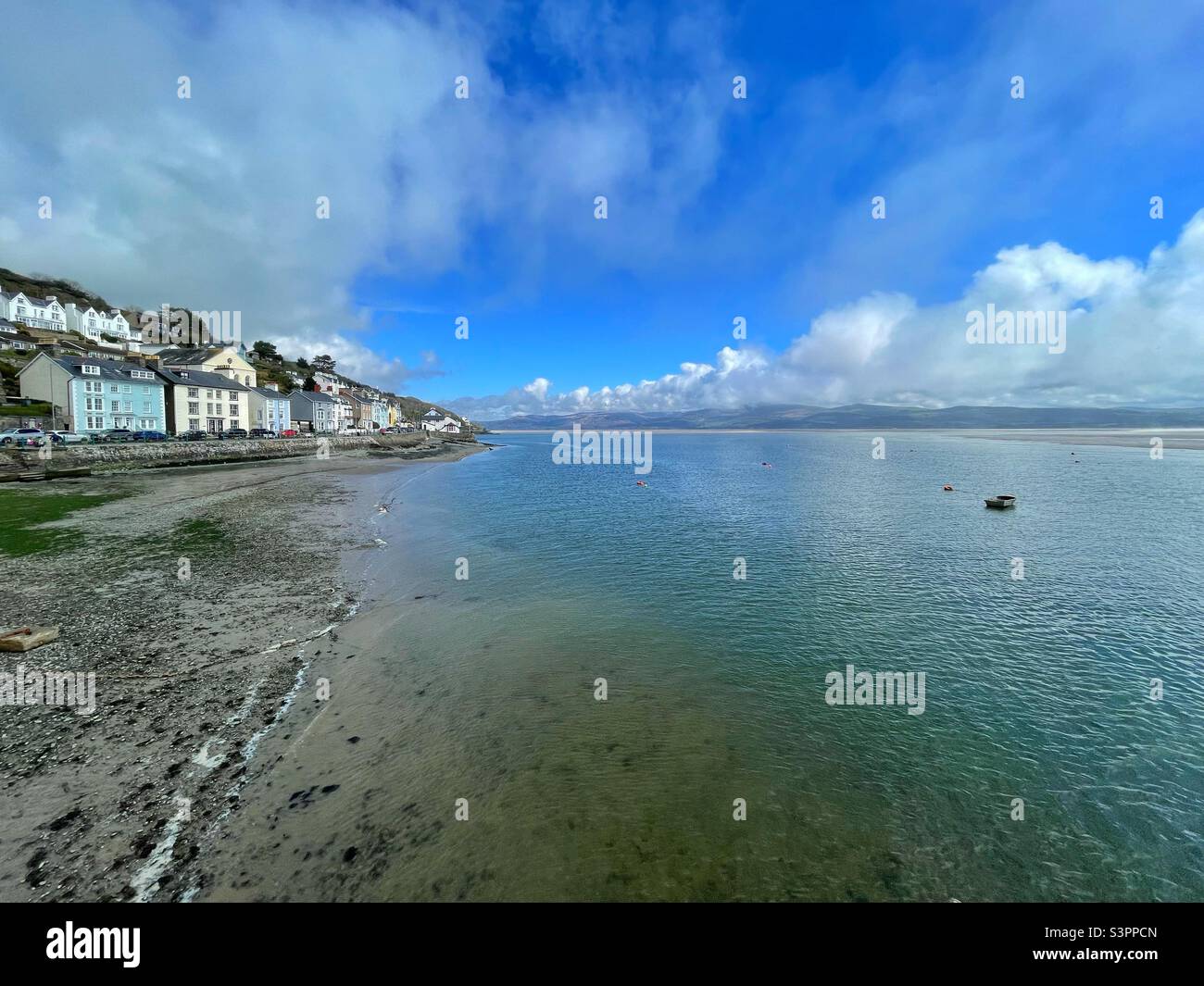 Aberdovey on the estuary of the river Dovey, Gwynedd, North Wales, April. Stock Photo