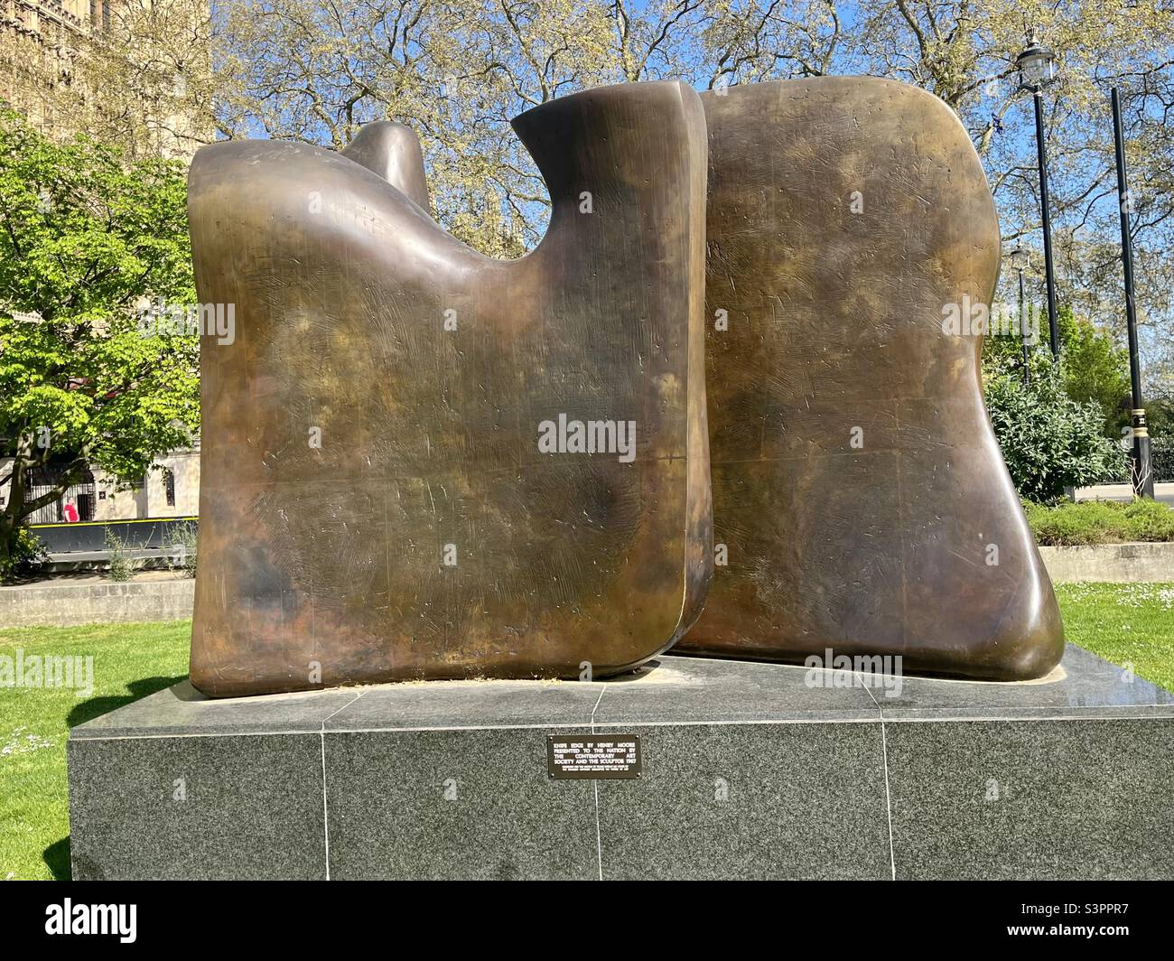Knife Edge Two Piece by sculptor Henry Moore near Westminster Abbey. An early work 19623 and