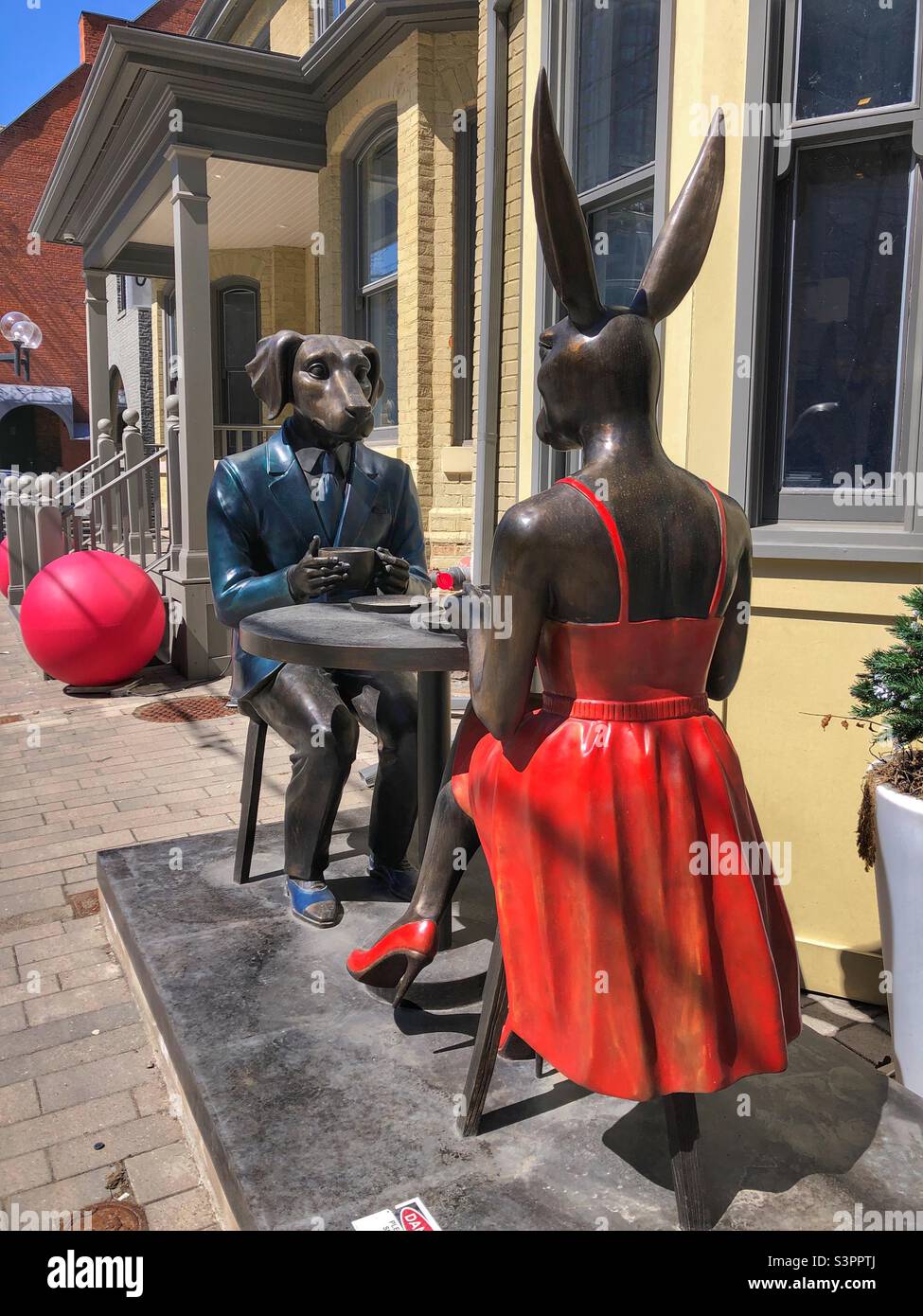 Creative animal sculptures in Yorkville, a Toronto neighbourhood. - Smartphone Captured Stock Image