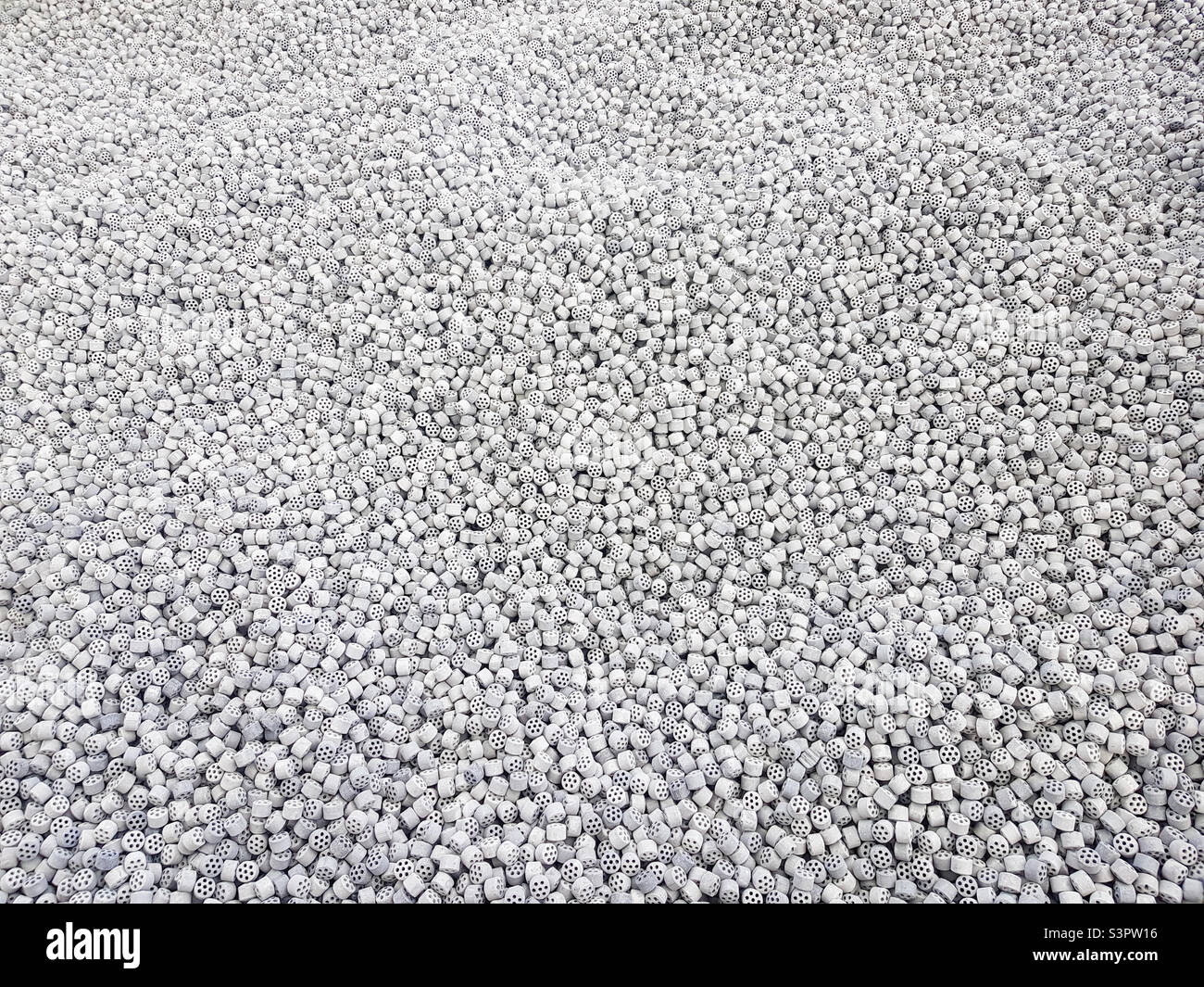 Renea nickel, also known as "skeletal nickel" — is a solid