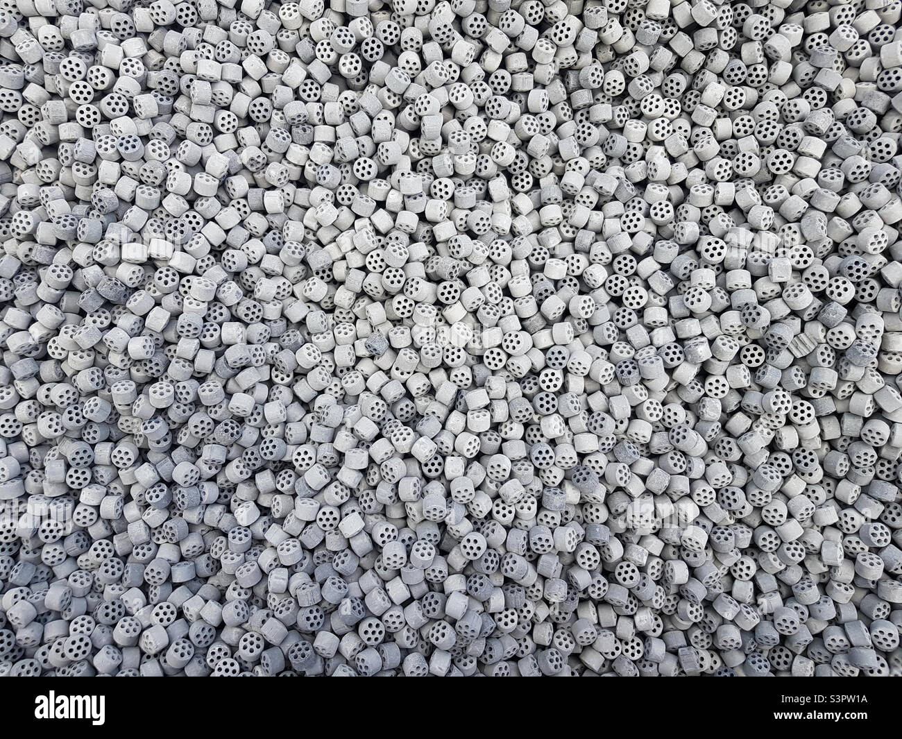 Renea nickel, also known as "skeletal nickel" — is a solid