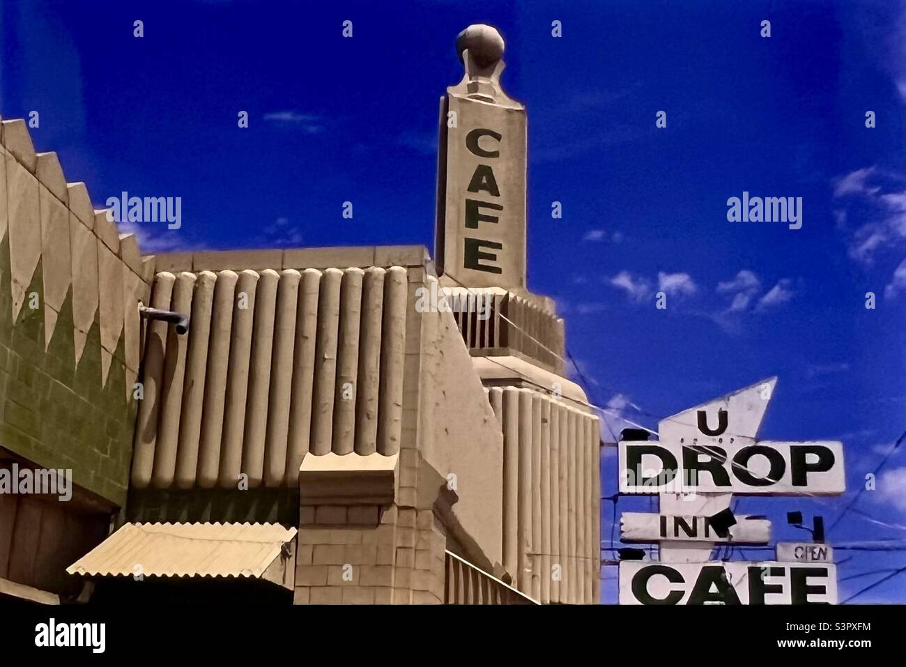 Rt 66 Dew Drop Inn iconic cafe Shamrock Texas built in 1936 cafe and visitor center - Smartphone Captured Stock Image