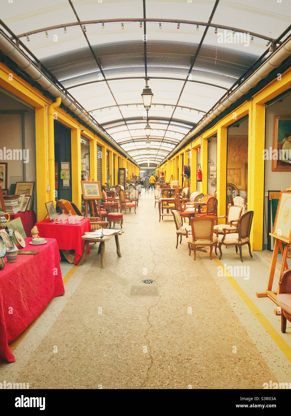 The covered Jules Vallès Flea Market in Saint-Ouen, Paris Stock Photo