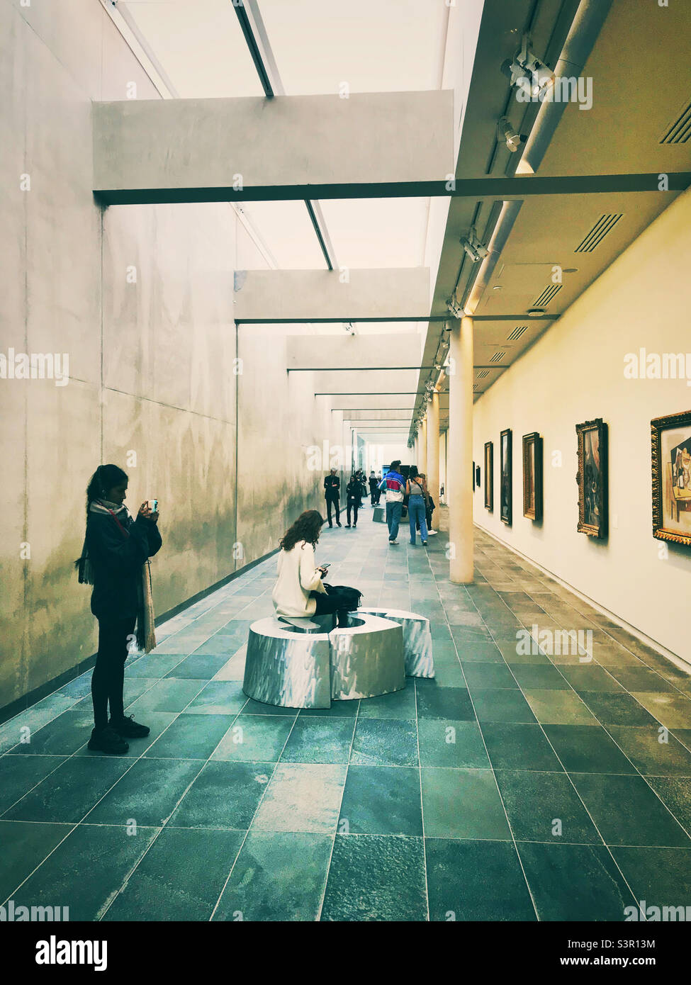 The interior of the Musée de l’Orangerie, Paris, France Stock Photo