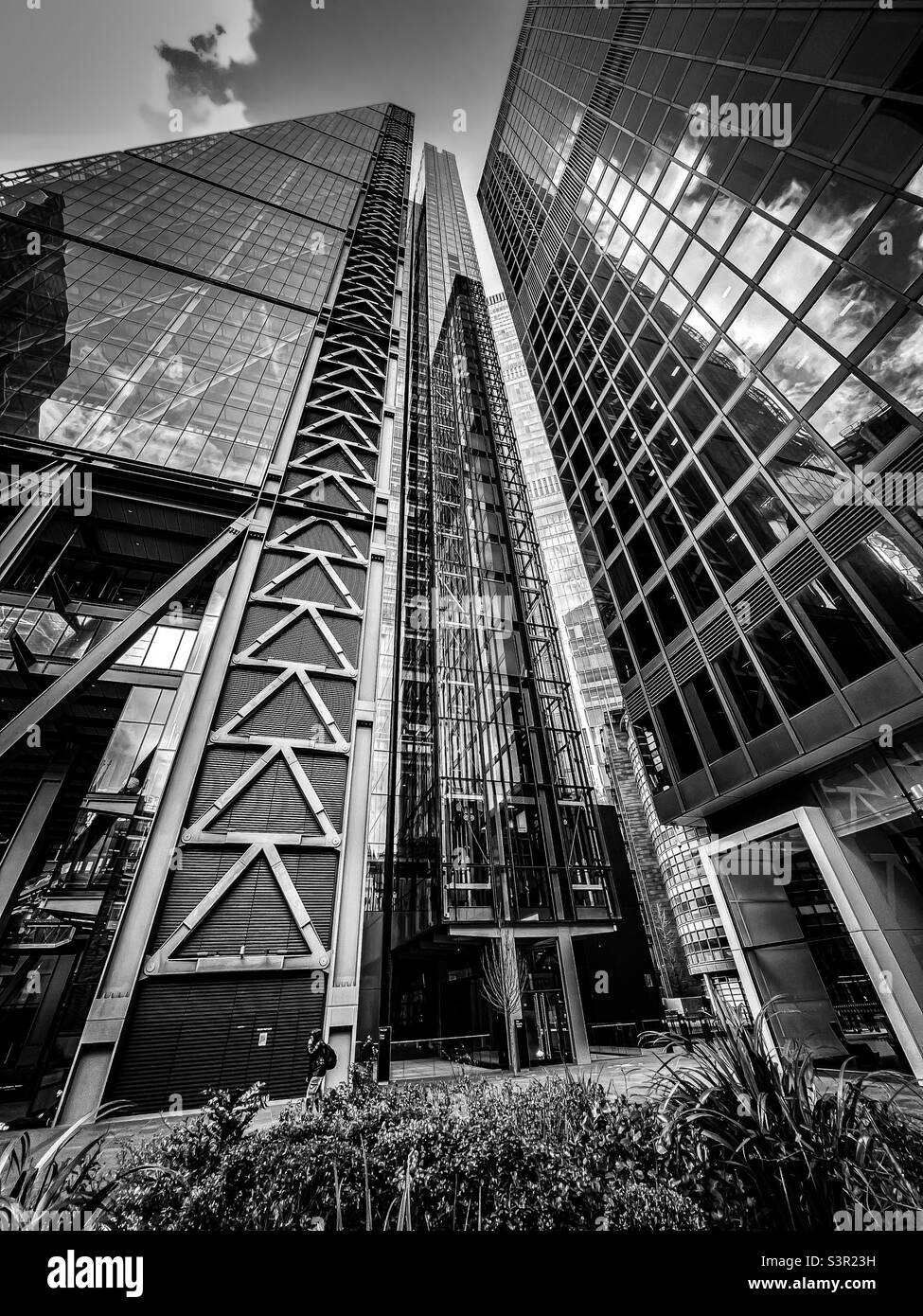 Leadenhall Building, also known as The Cheesegrater in the financial city of London, Uk - January 2022 - Smartphone Captured Stock Image