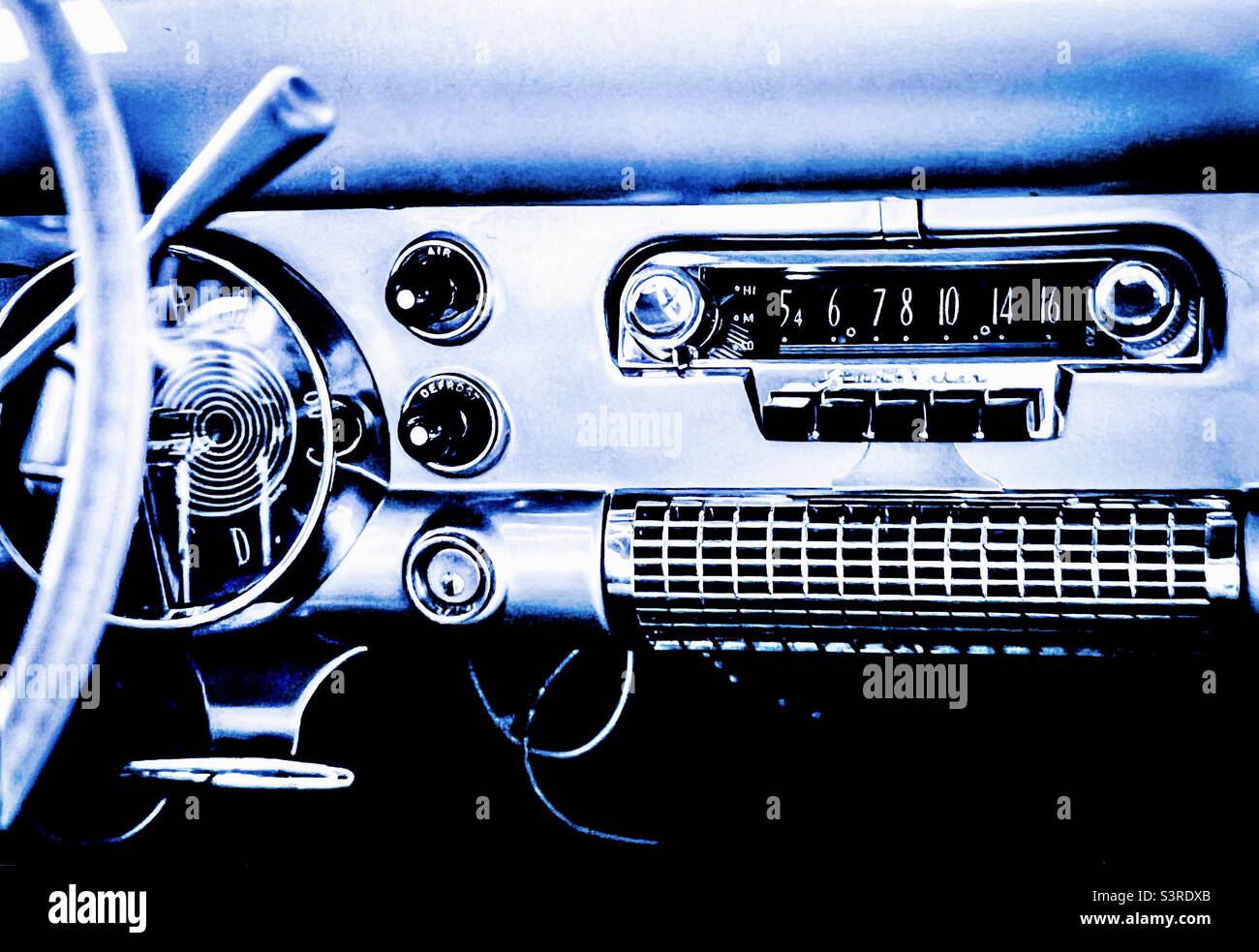 Car dashboard Vintage Studebaker car steering wheel and radio from 1960’s classic motor Stock Photo