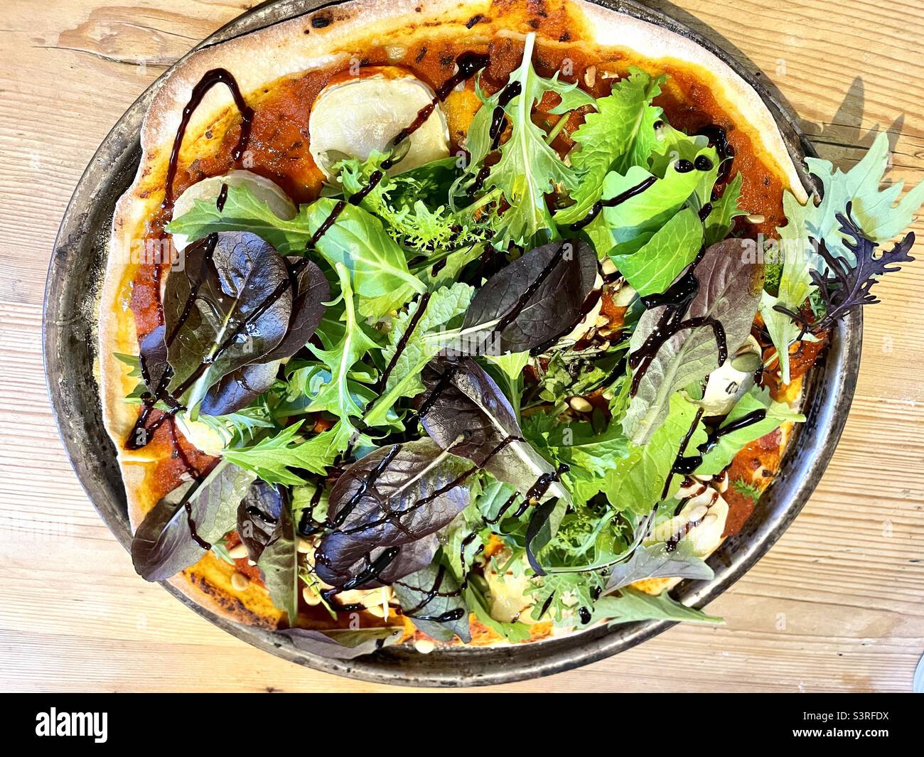 Goat’s cheese pizza Stock Photo Alamy