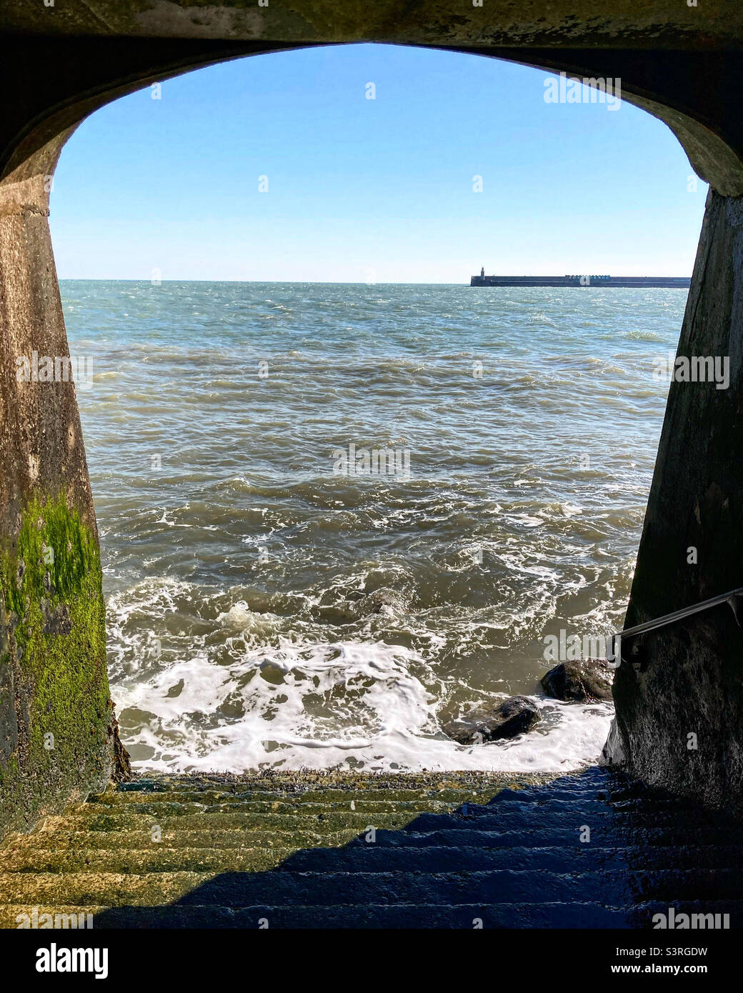 Folkestone harbour hi-res stock photography and images - Alamy