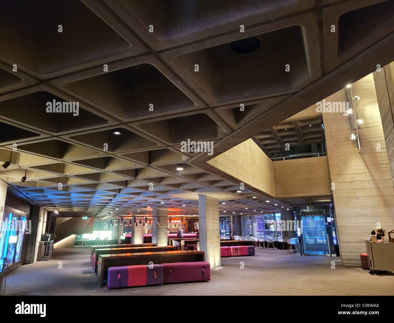 Theatre ticket prices hires stock photography and images Alamy