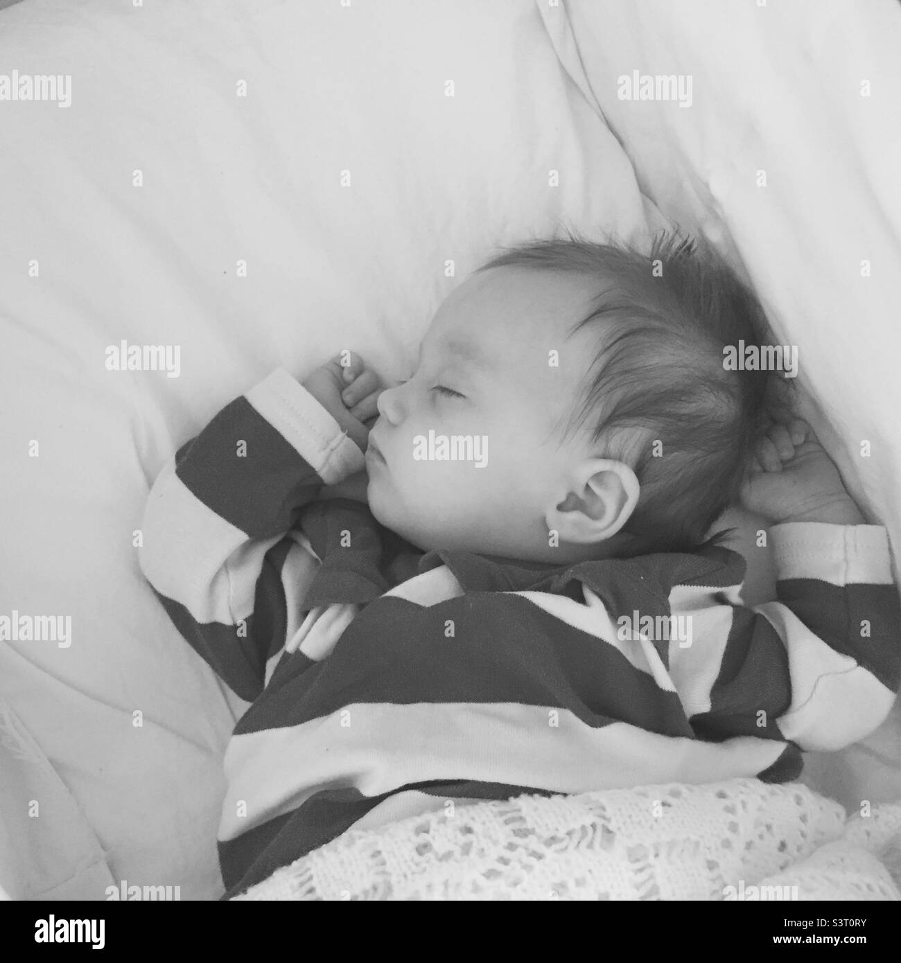 Sleeping baby crib cot hi-res stock photography and images - Alamy