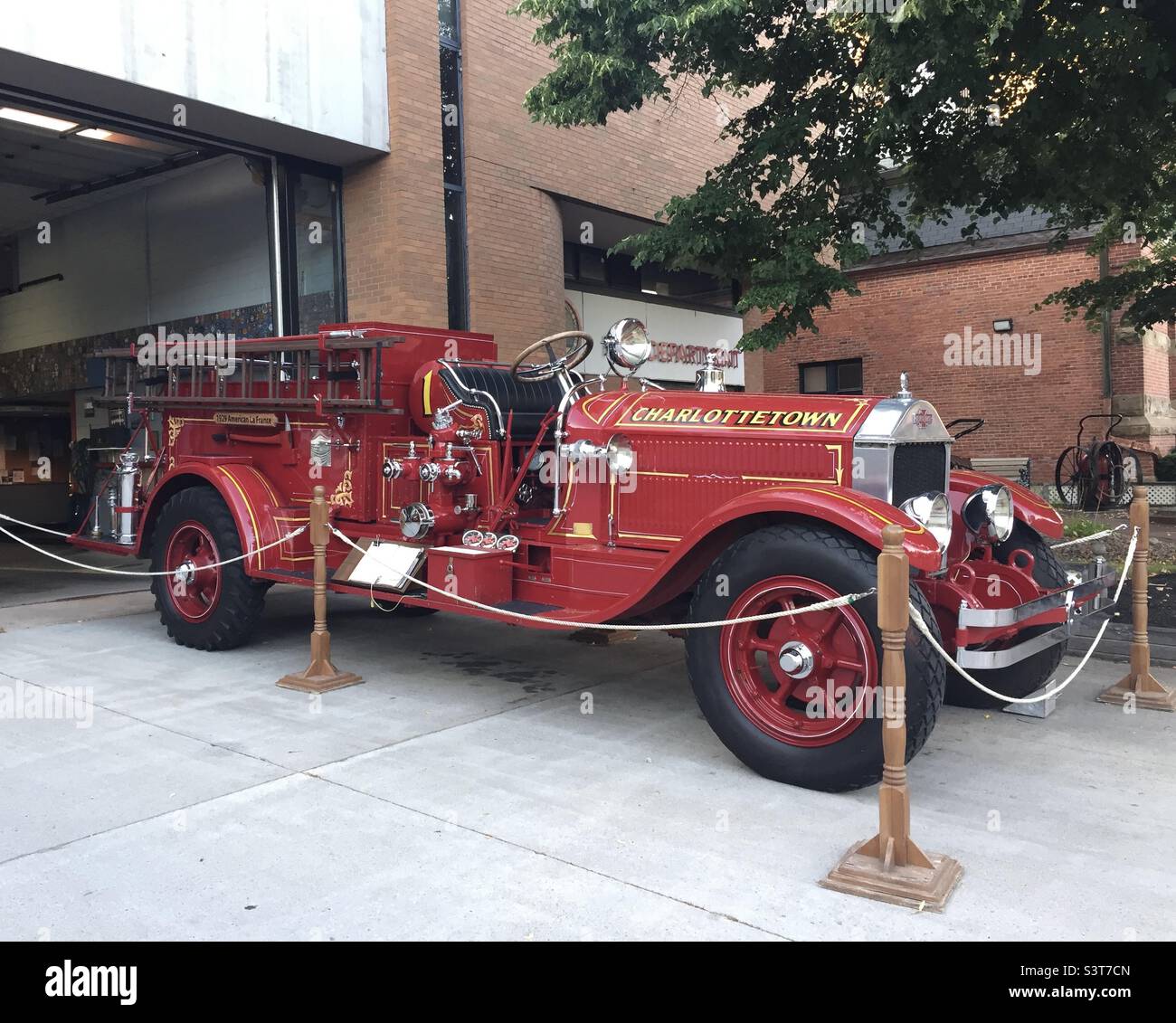 Seagrave fire truck hi-res stock photography and images - Alamy