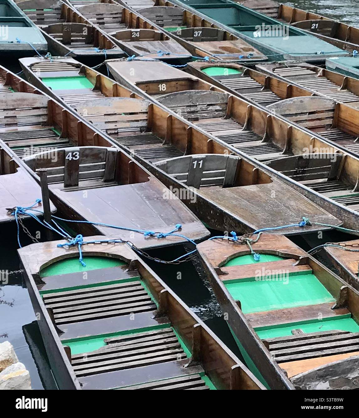 Empty wooden boats hi-res stock photography and images - Alamy