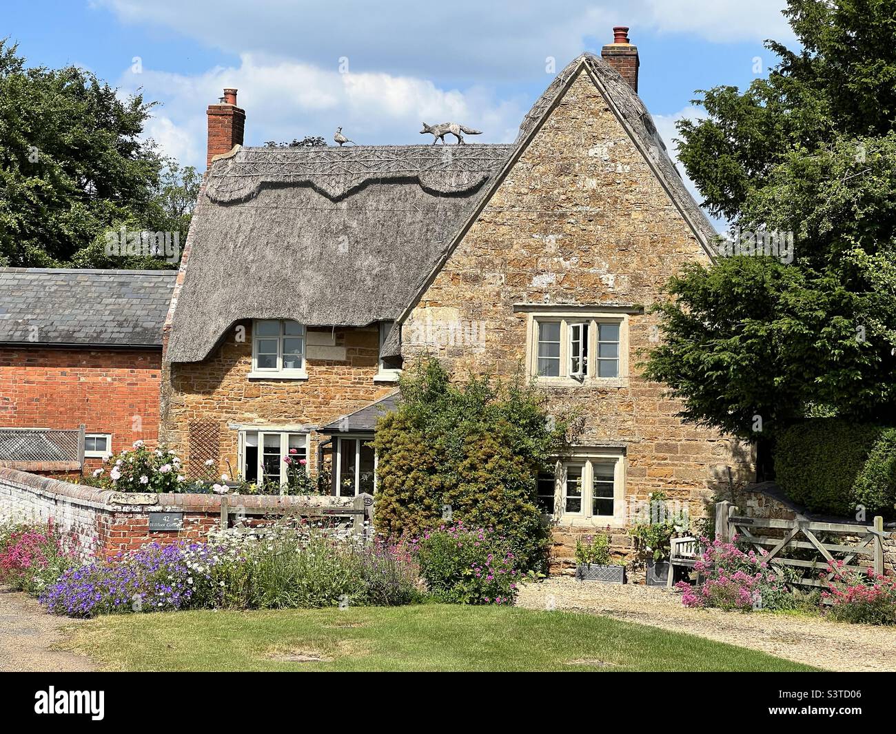 Beautiful old Thatched Stone cottage built from Northamptonshire stone