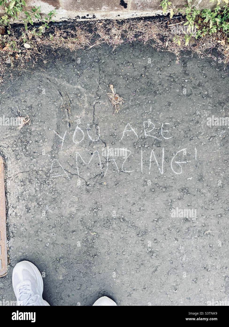 Chalk writing pavement hi-res stock photography and images - Alamy