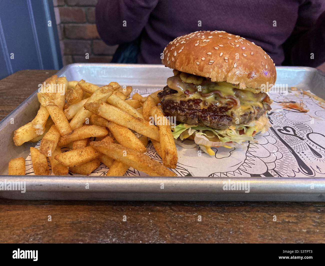 Burger and Chips Stock Photo Alamy