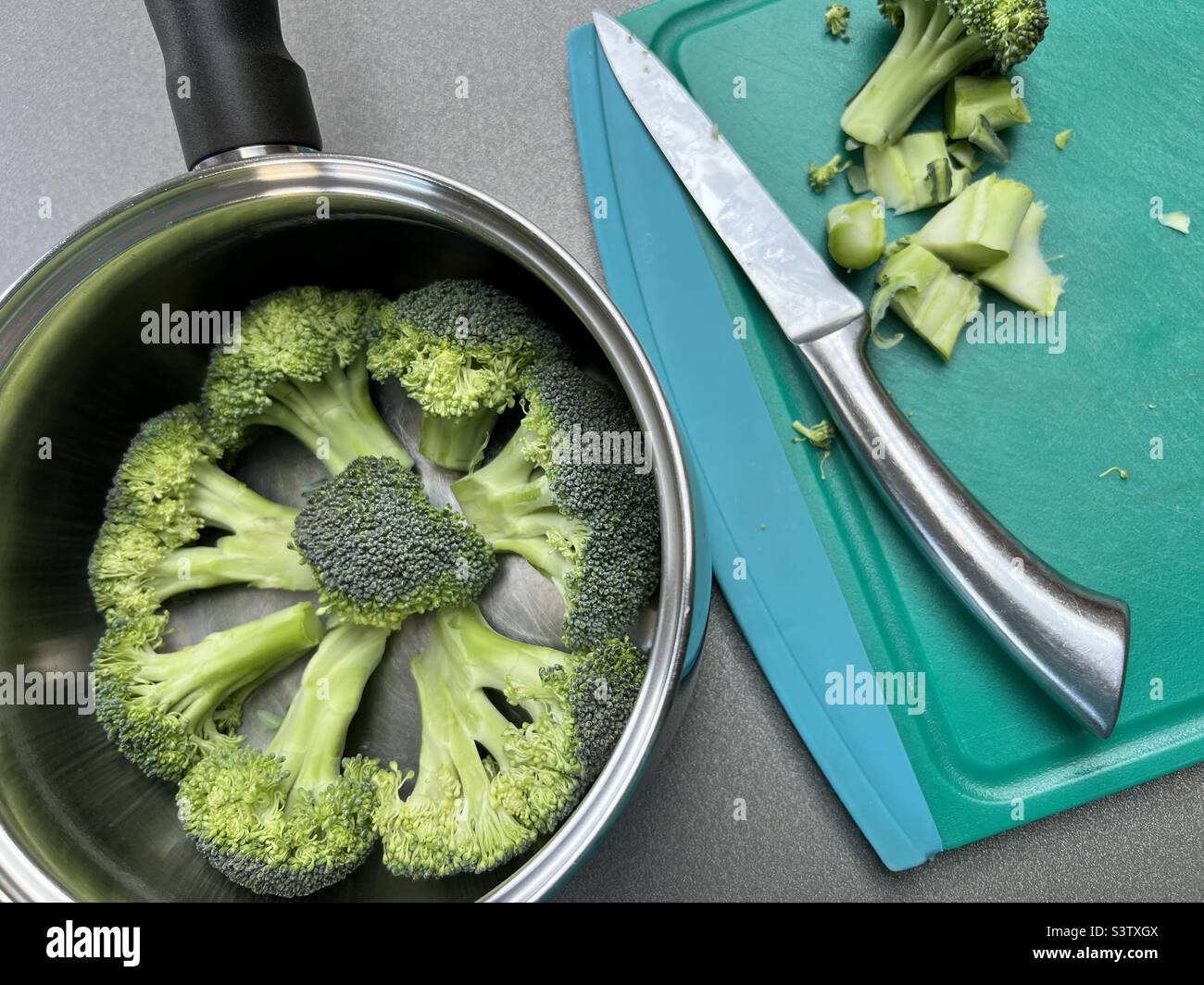 Food preparation - broccoli Stock Photo