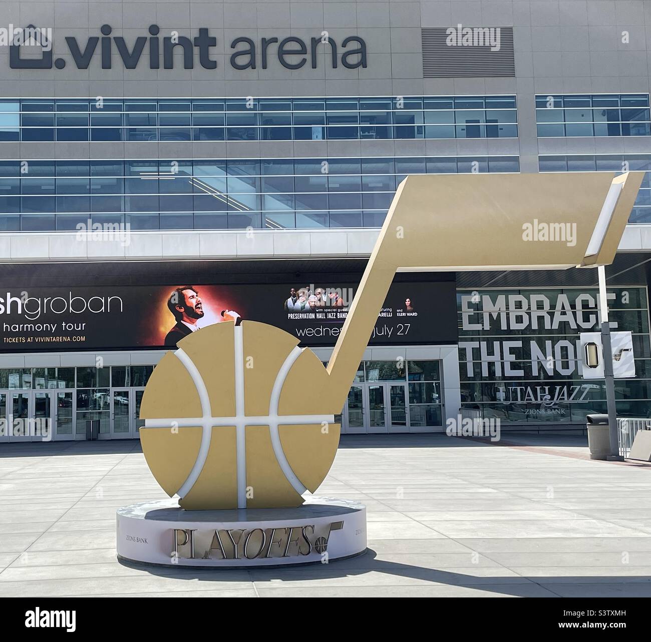 Large Utah Jazz basketball logo sets in front of the Vivint Arena, the home of The Utah Jazz in SLC, Utah, USA. Stock Photo