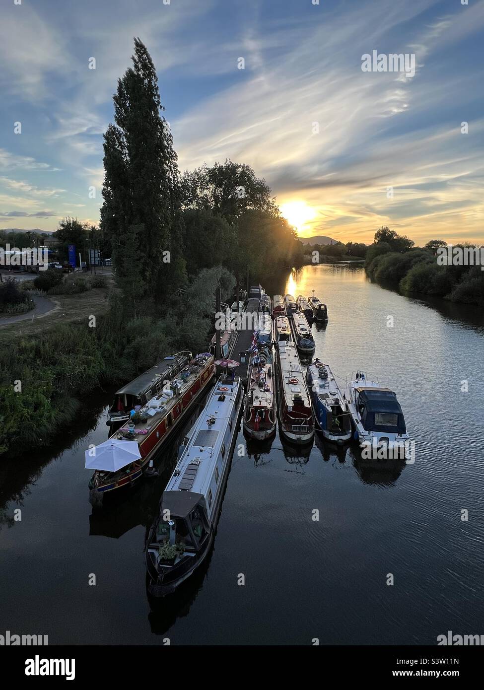 Sun setting on Upton Upon Severn Stock Photo Alamy