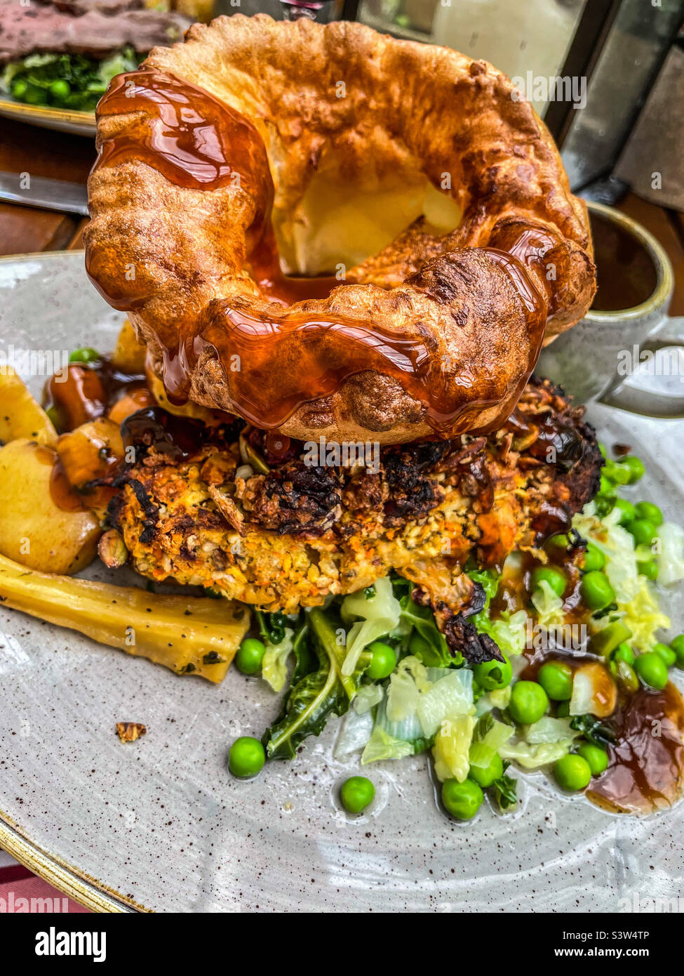 Vegan Sunday Lunch Stock Photo Alamy