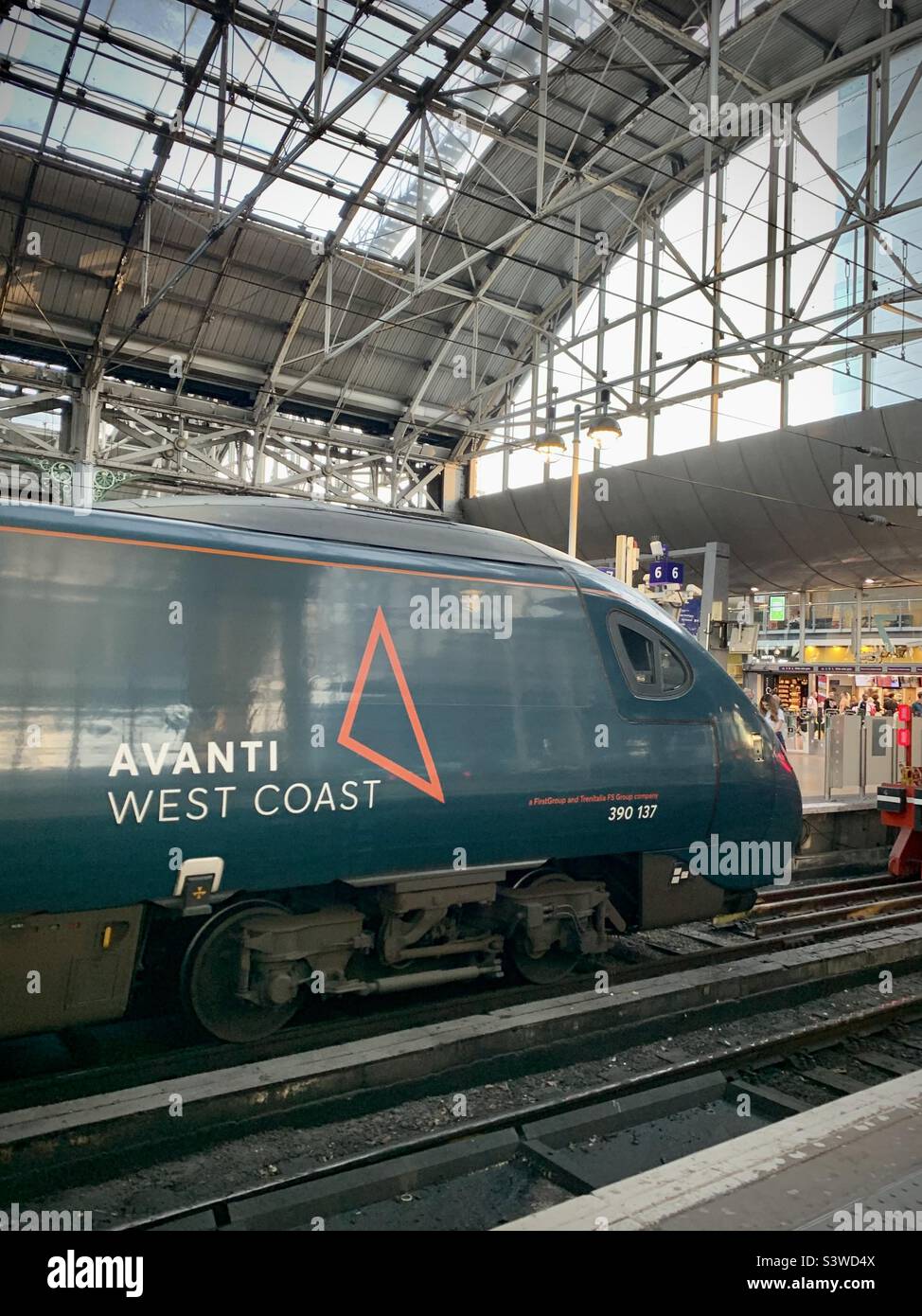 Avanti West coast train in the platform of Manchester Piccadilly.  Rail delays and disruption.  Rail strikes.  Pay dispute - Smartphone Captured Stock Image