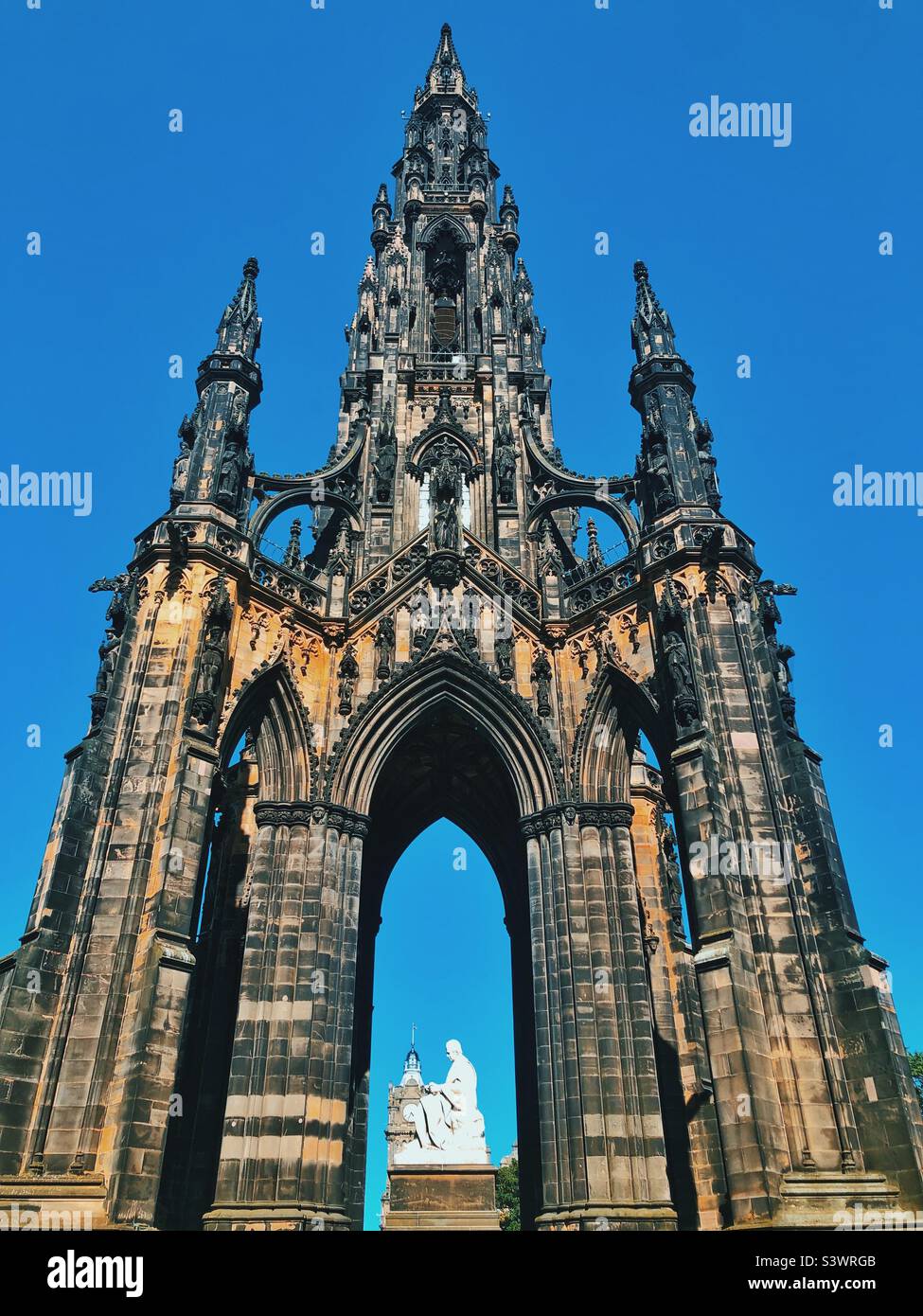 The Scott Monument, in Princes Street Gardens, Edinburgh, is a Victorian Gothic monument to Scottish author Sir Walter Scott Stock Photo