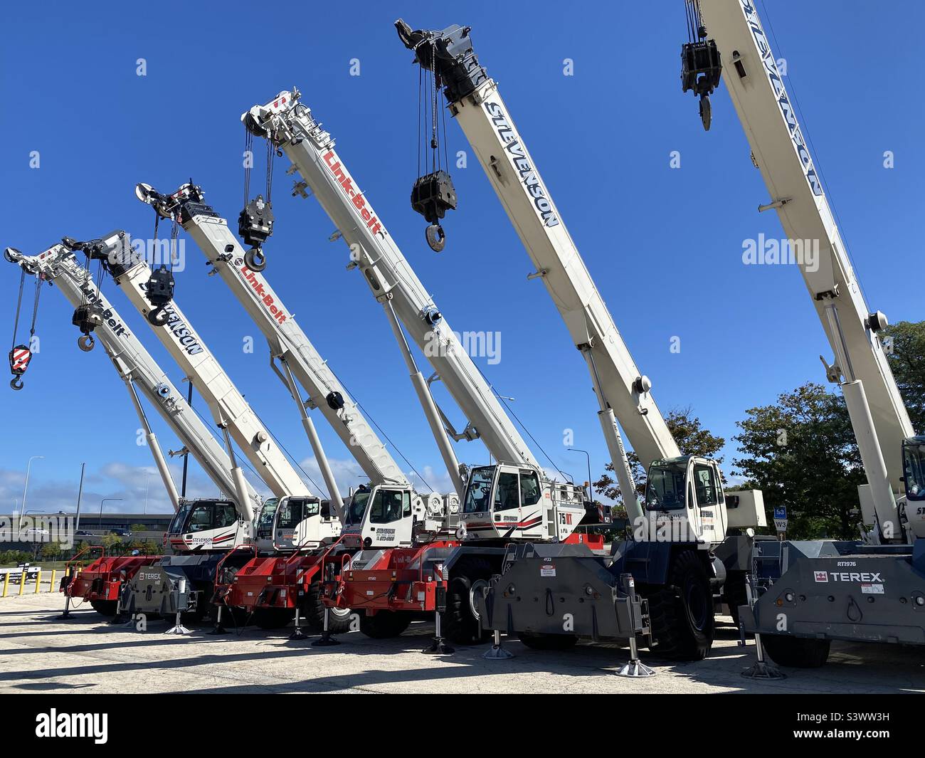 Row of cranes in Chicago Stock Photo