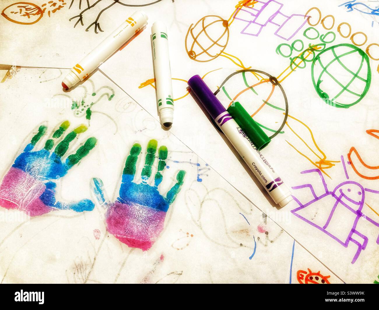 Colorful Marker Pen For Children And School Stock Illustration - Download  Image Now - Permanent Marker, Clip Art, Education - iStock