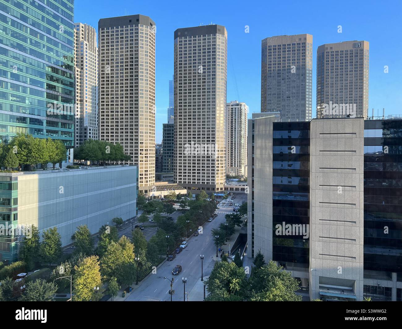 Downtown Chicago Skyline Summer 2022 Stock Photo Alamy