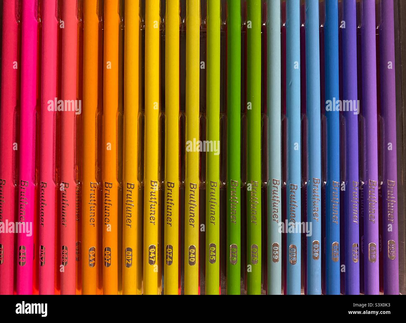 Rainbow of coloured pencils Stock Photo Alamy