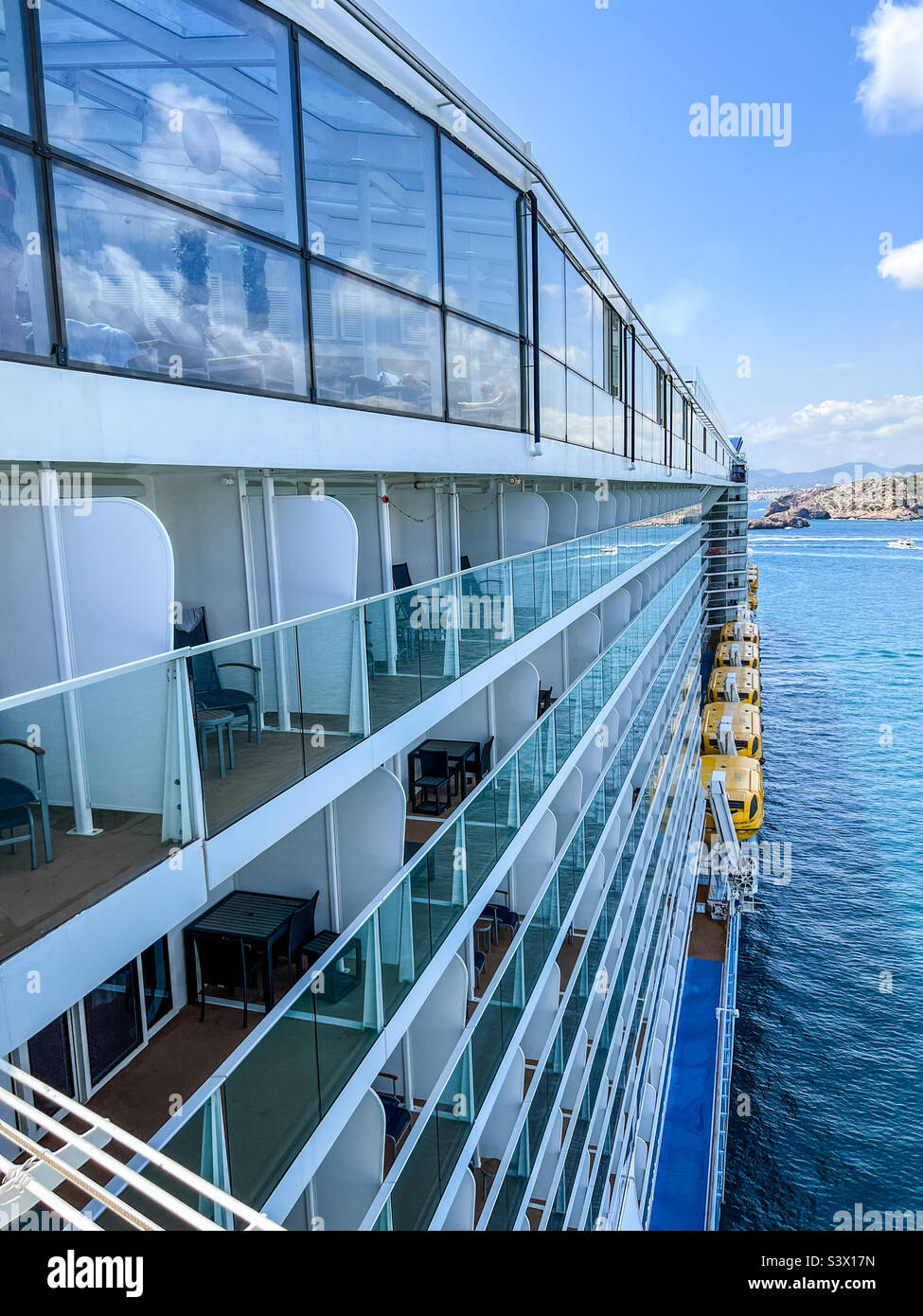 Royal Caribbean Anthem of the Seas cruise ship docked at Ibiza in the ...