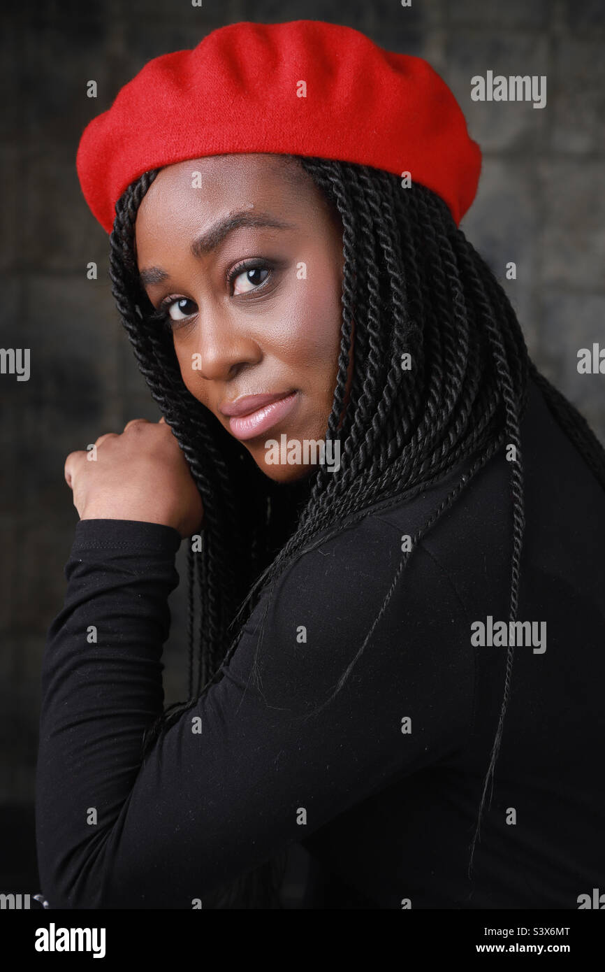 Black french beret hi-res stock photography and images - Alamy