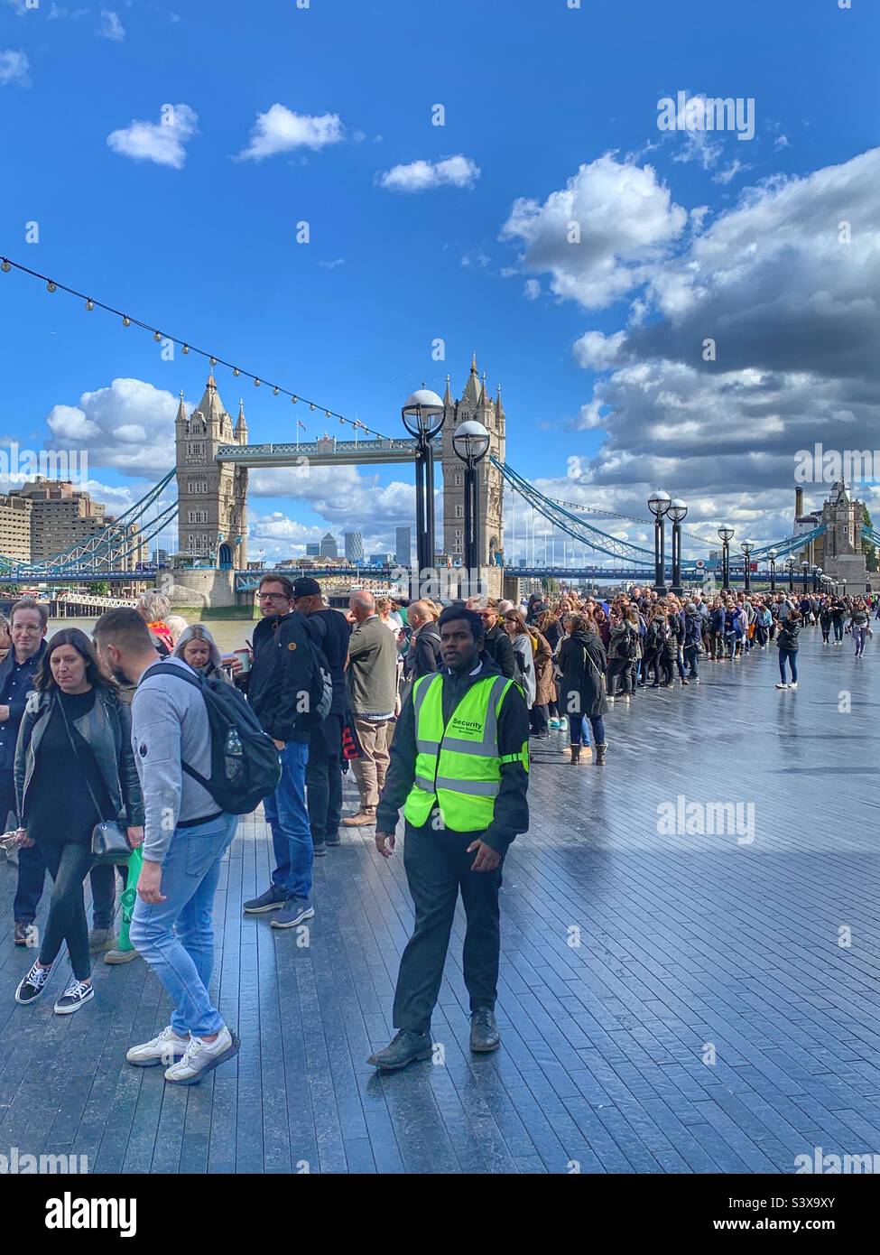 People queue to see Queens coffin at Tower Bridge London Stock Photo