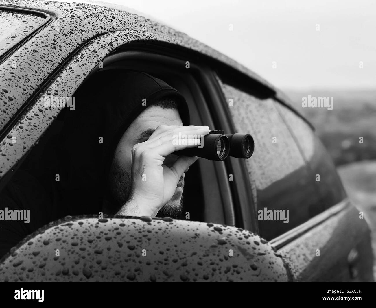 All weather binoculars hi-res stock photography and images - Alamy