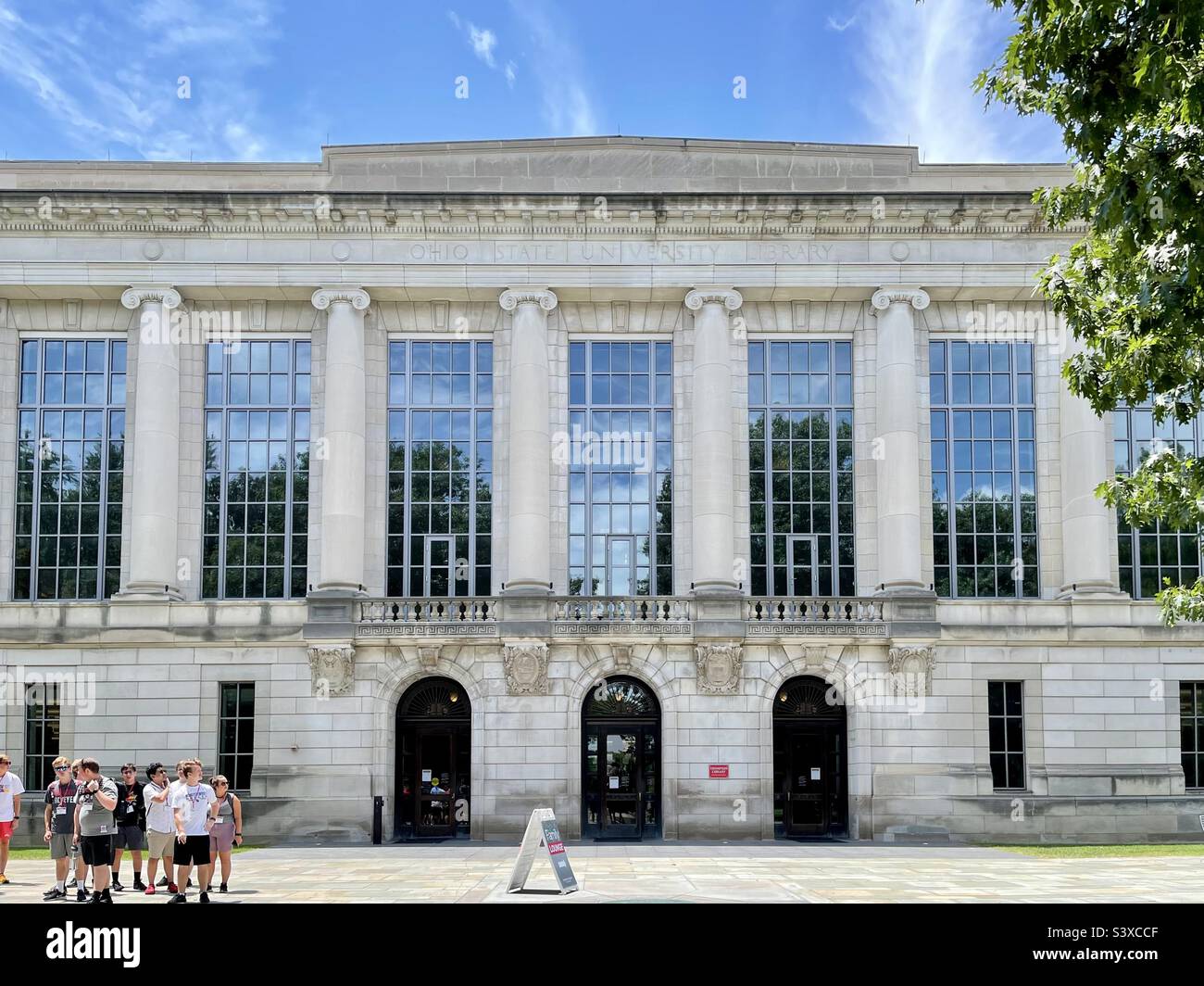Ohio state university campus campus hi-res stock photography and images ...