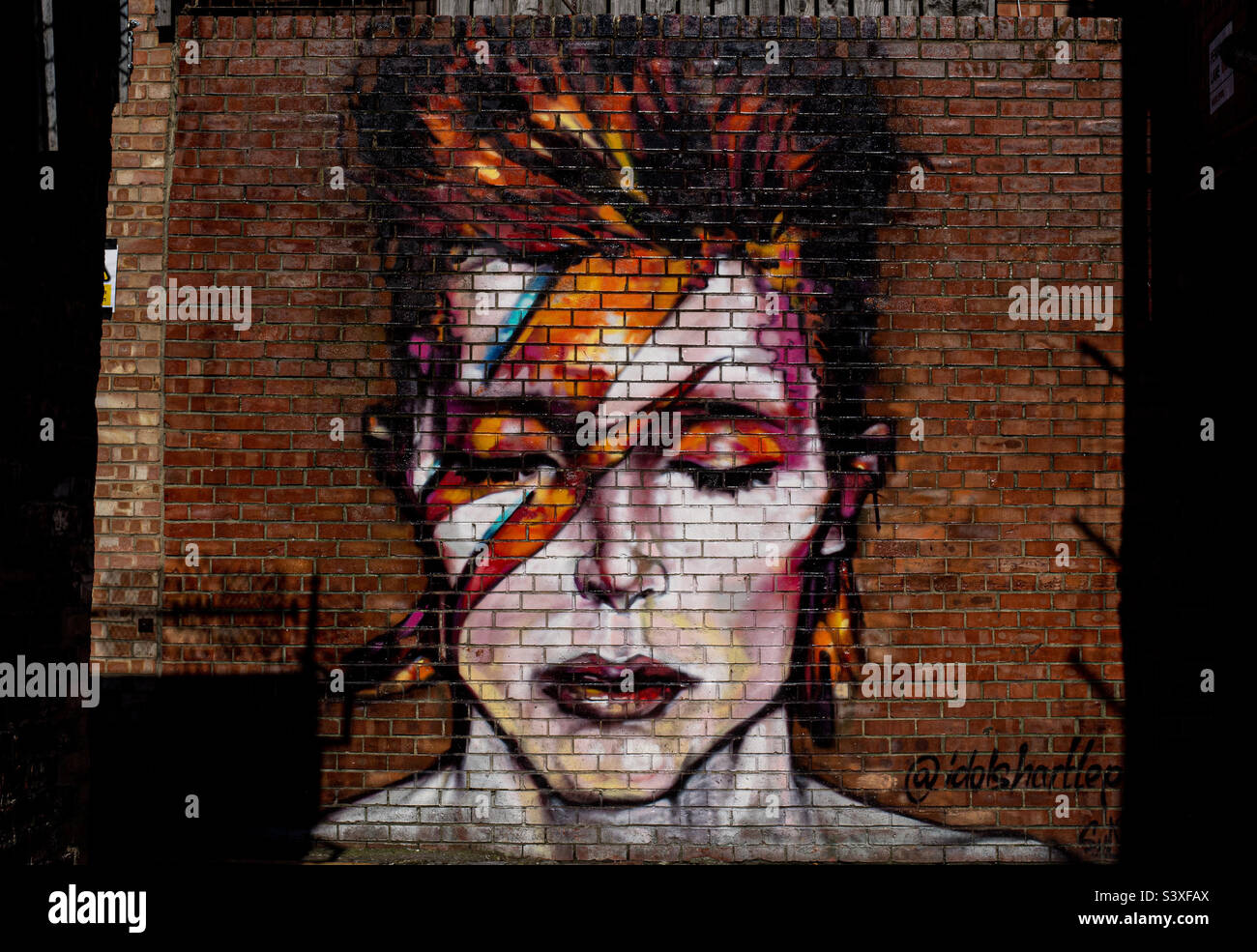 David Bowie Street art in Hartlepool Stock Photo Alamy