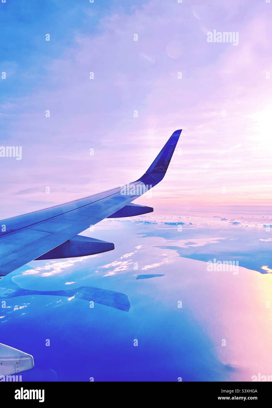The sky and the land of the sky hi-res stock photography and images - Alamy