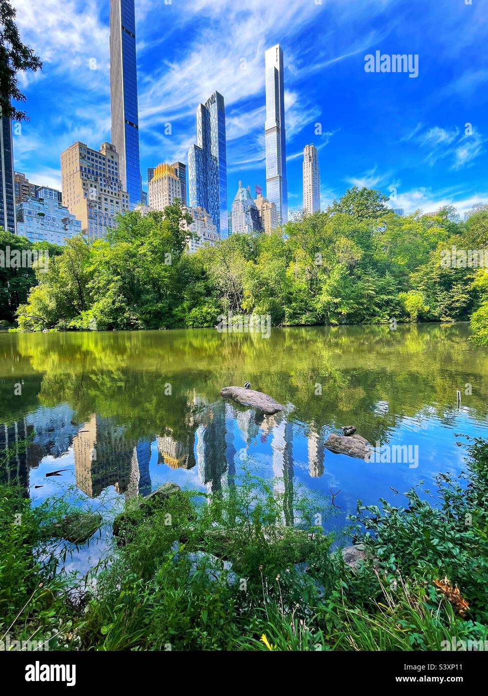 New York City’s billionaire row super tall skyscrapers in Midtown