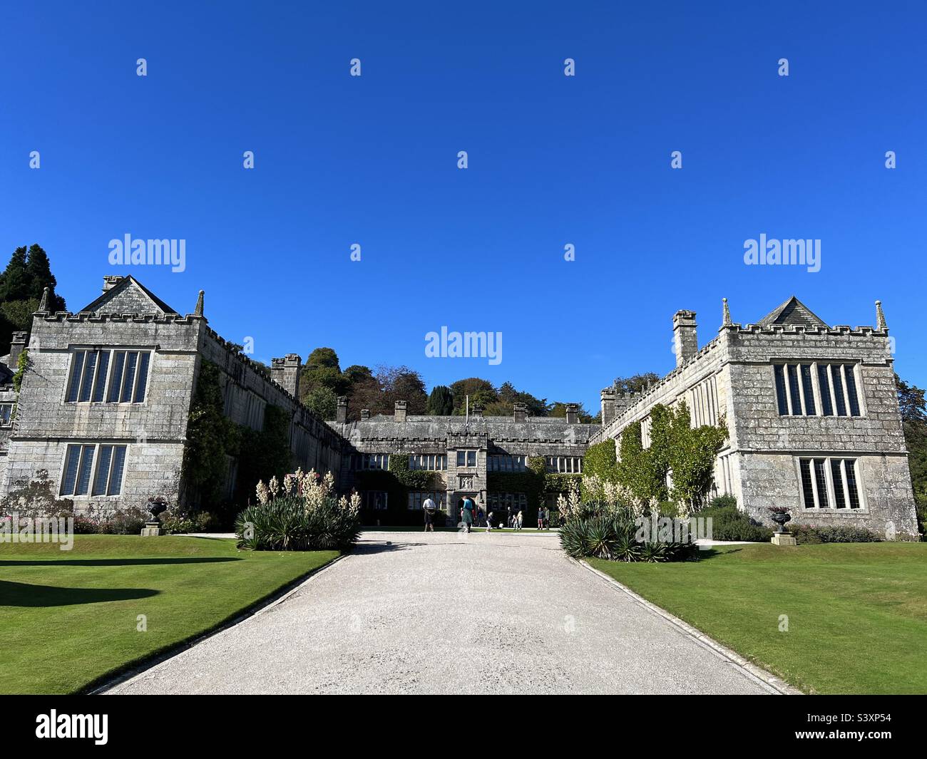 Lanhydrock House in Cornwall Stock Photo - Alamy