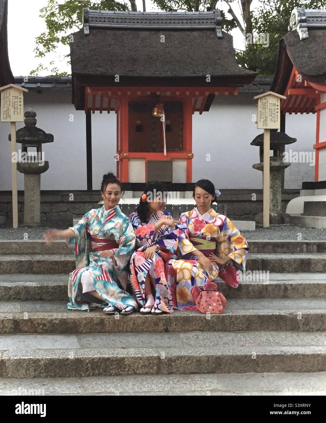Three Japanese women wearing traditional dress Stock Photo