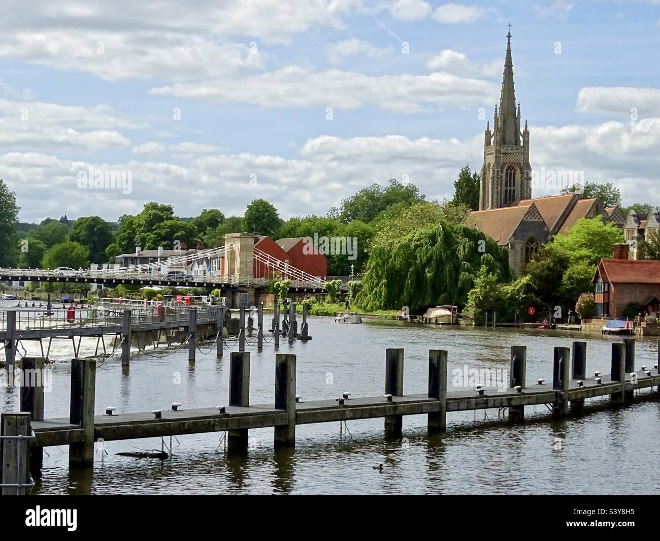 Beautiful path to river hi-res stock photography and images - Alamy